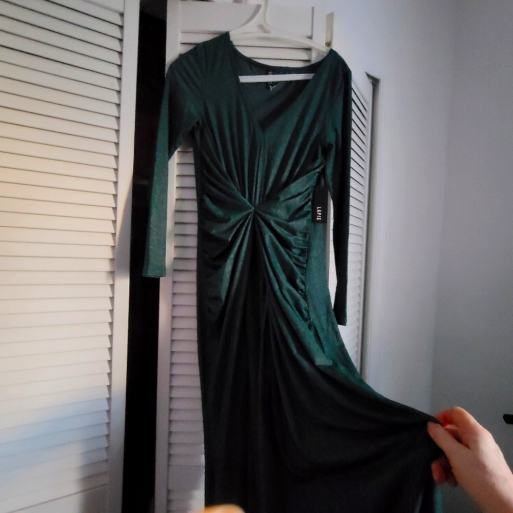 Elegant dress.  /Size 8/ new //FOR CLOSET CLOSING ONLY